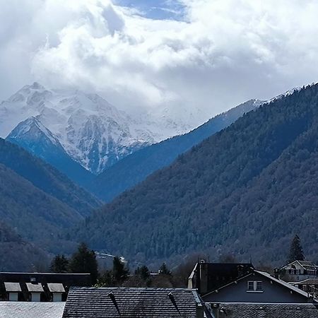 Appartement Vert Tendre Face A La Montagne Bagneres-de-Luchon ภายนอก รูปภาพ