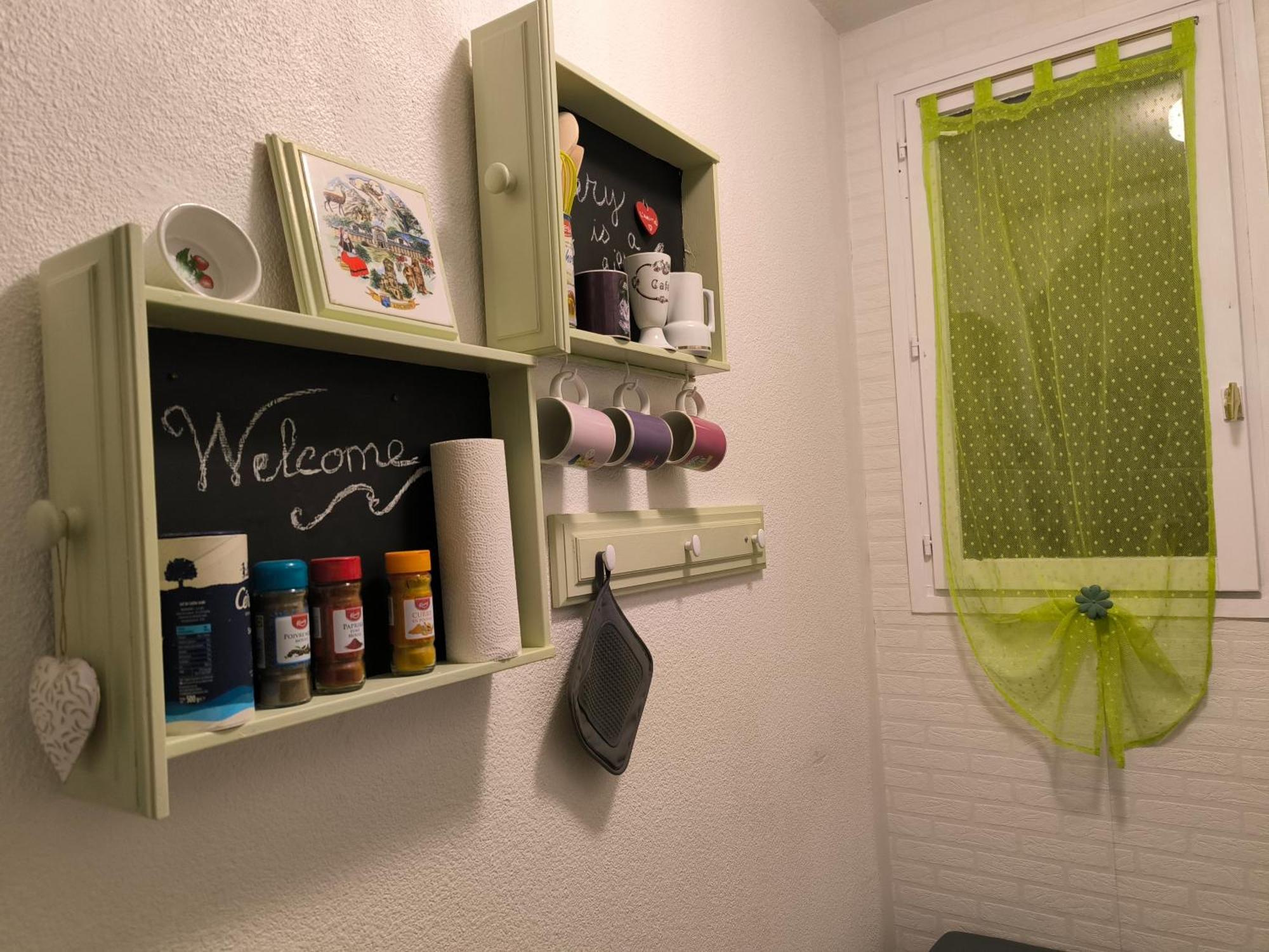 Appartement Vert Tendre Face A La Montagne Bagneres-de-Luchon ภายนอก รูปภาพ